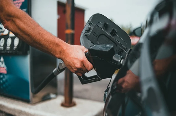 Akaryakıt fiyatları yine değişiyor