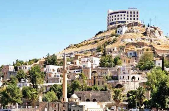 Konu yine aynı otel