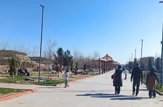 Şanlıurfa'da kışın ortasında bahar havası!