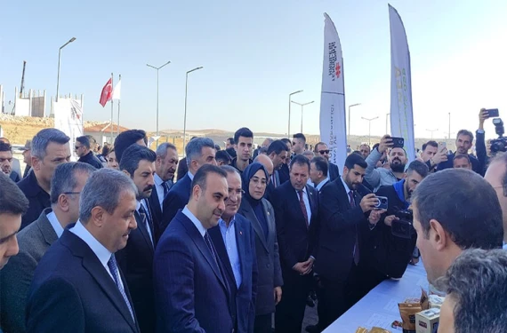 Bakan Kacır’dan Şanlıurfa’ya yatırım müjdesi:
