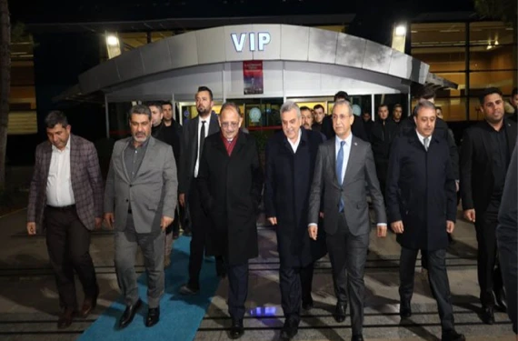 Temel atma törenine katılacak
