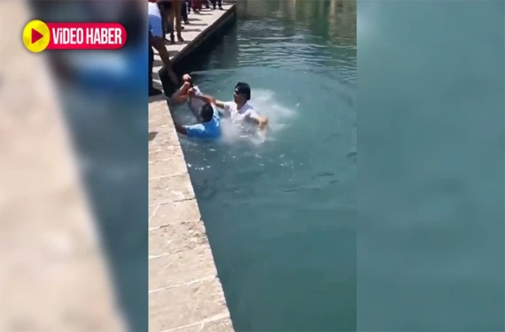 Az kalsın boğuluyordu