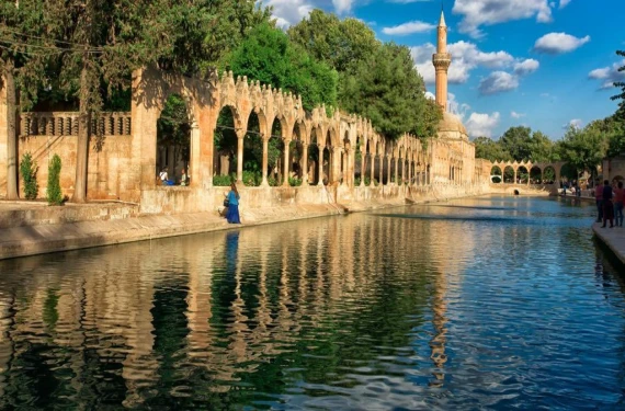 Gelen bir daha gelsin diye...