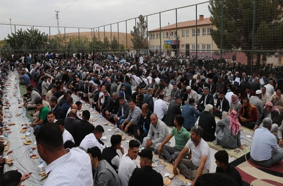 Urfa’da barış rüzgarları esti