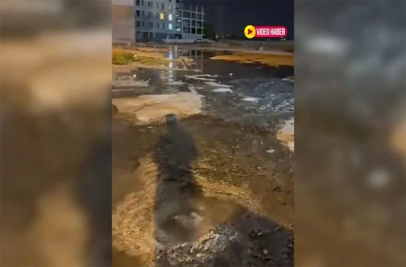 Yollar göle döndü