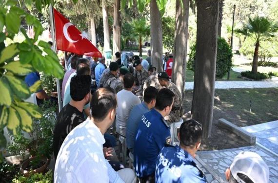Şehit polis dualarla anıldı