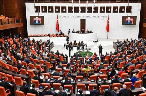 AK Parti’ye geçen vekil sayısı 16’ya yükseldi