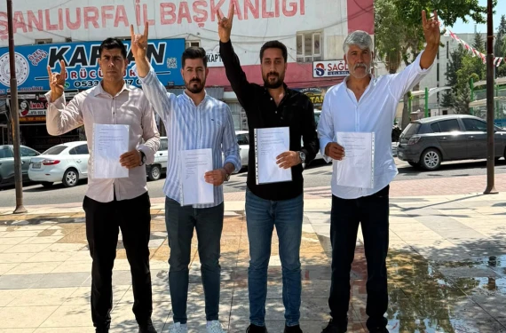 4 isim görevini bıraktı