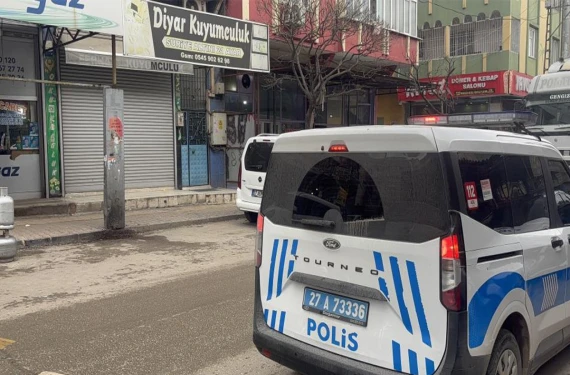 Biber gazıyla saldırdılar..