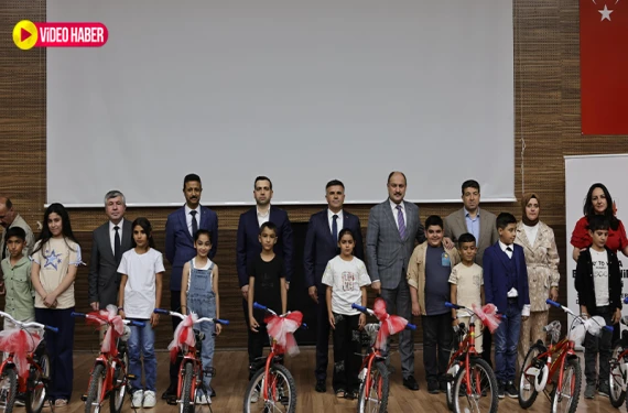 Şanlıurfa’da başarılı öğrencilere bisiklet…