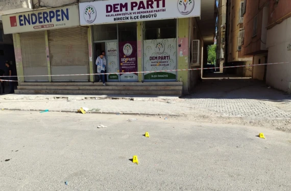 Belediye başkanının kardeşi çıktı