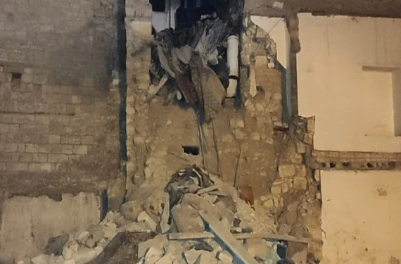 Şanlıurfa'da ev çöktü: