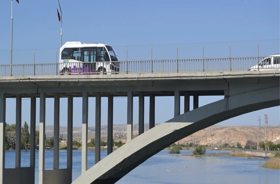 Birecik’te şehir içi dolmuşlara tepki