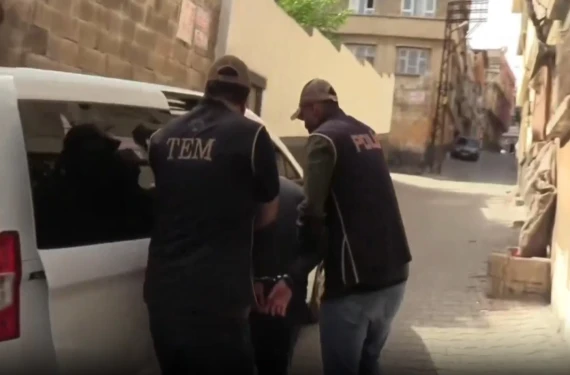 Çok sayıda gözaltı