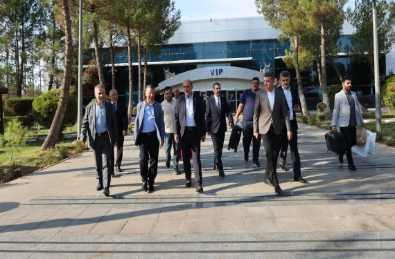 9 İlçe başkanı istifa etmişti!