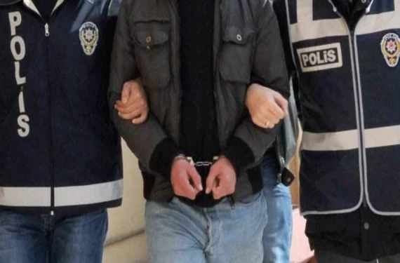 3 kişi yakalandı