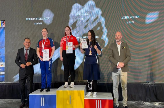 Şampiyonada 14 madalya