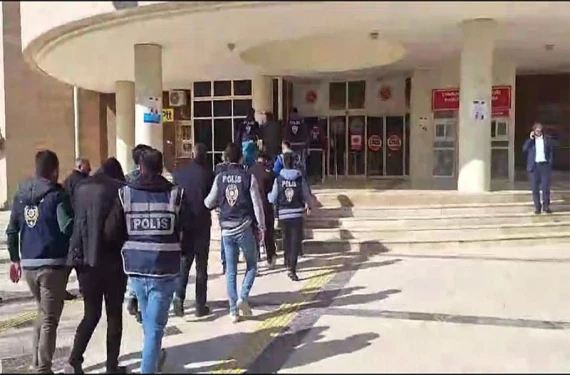 Şanlıurfa’da dolandırıcılık şebekesi çöktü:
