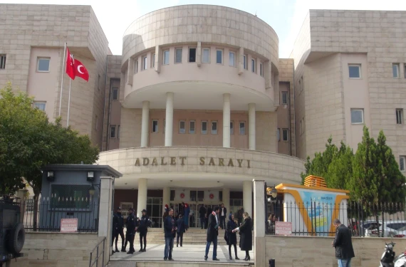 30 gözaltı