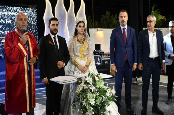 Görkemli düğüne yoğun katılım