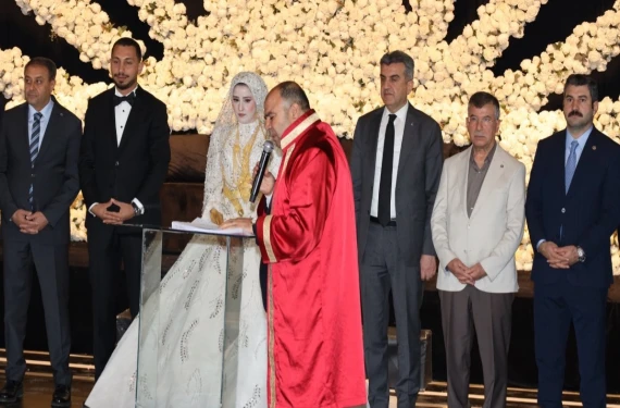 Şanlıurfa protokolü bu düğünde buluştu!