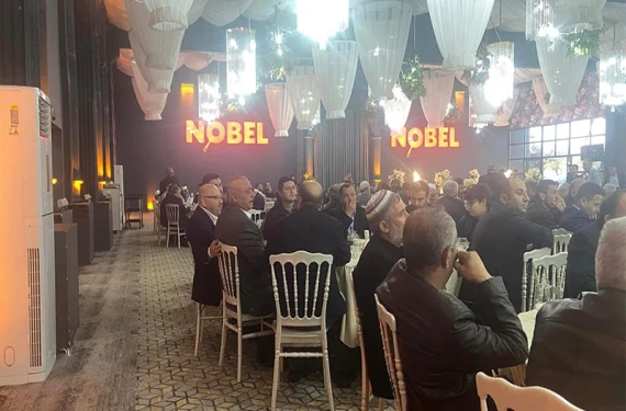 Düğüne gelenlerle karar verildi!
