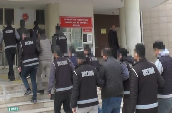 Çok sayıda gözaltı