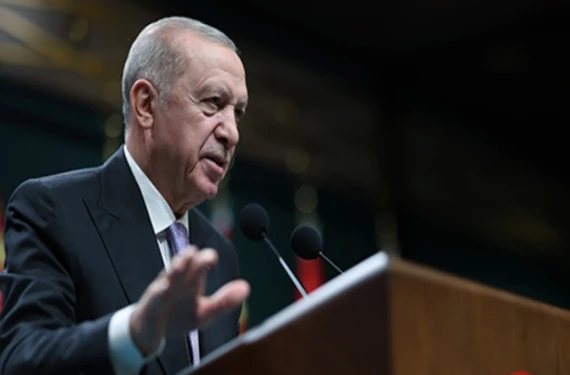 PKK kendini feshetti!