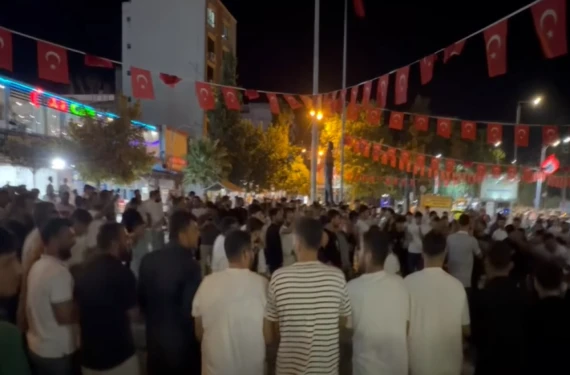 Halaylı kutlamalar...