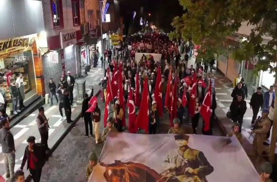 Fener alayına yoğun ilgi...