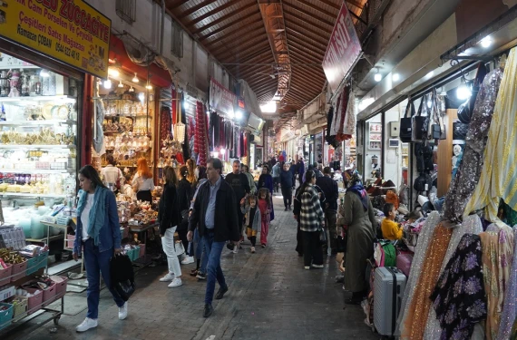 Kimse onlar kadar güven vermiyor