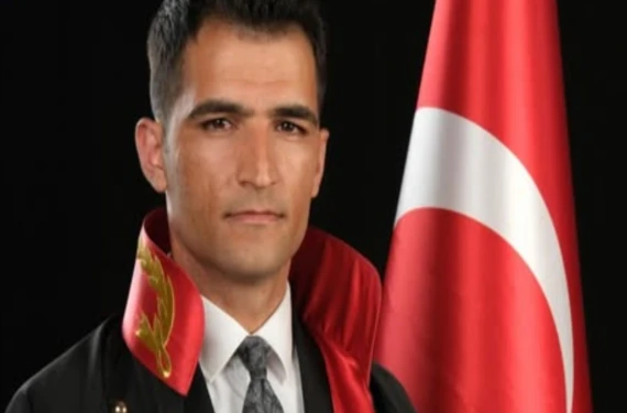 Cumhuriyet savcısı oldu!