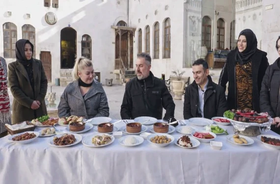 Çiğköfte, kebap, tatlı…