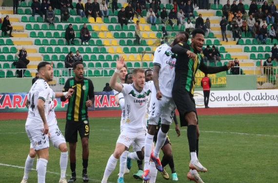 Kötü hava kötü futbol!