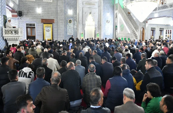 Şanlıurfa'da Mevlid Kandili coşkusu