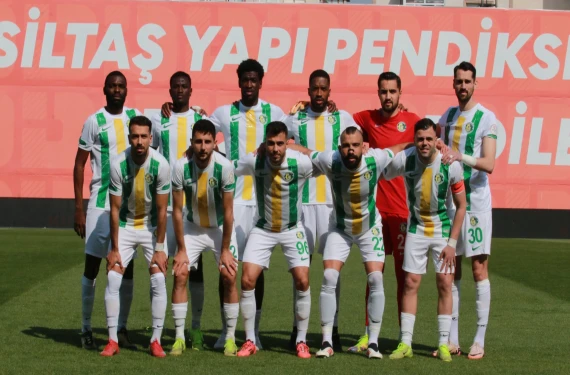 İpleri eline aldı