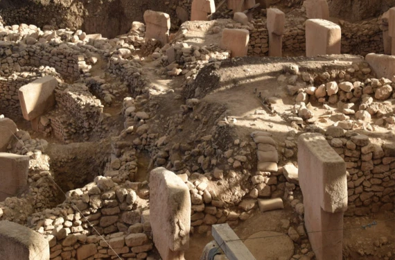 Tarihi yeniden yazdırdı