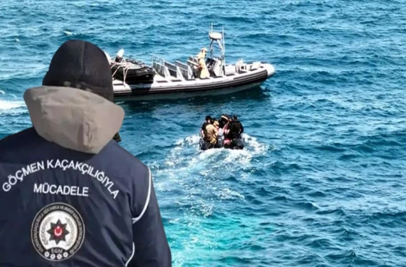 Göçmen botu battı: