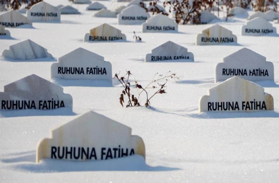 Yazdan açılan 2 bin mezarın sırrı!