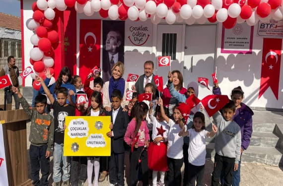 55’inci anaokulu Şanlıurfa'da Gülben Ergen ile açıldı