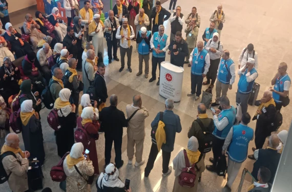 İlk kafile dualarla uğurlandı