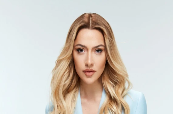 Aylık gelirini açıklayıp, hayatında…