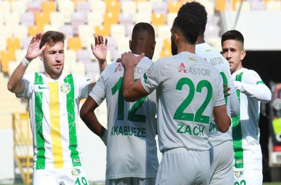 Sözleşmesini tek taraflı feshetti