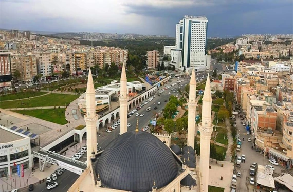İki ilçe hariç