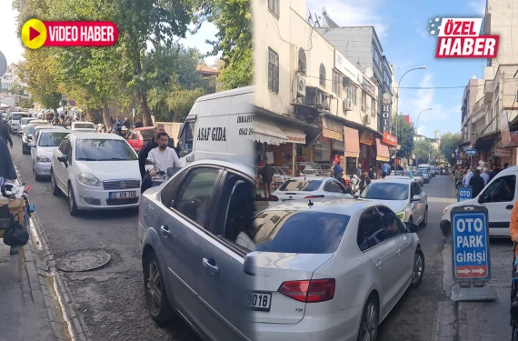 Tek şeritli yolda çift yönlü trafik