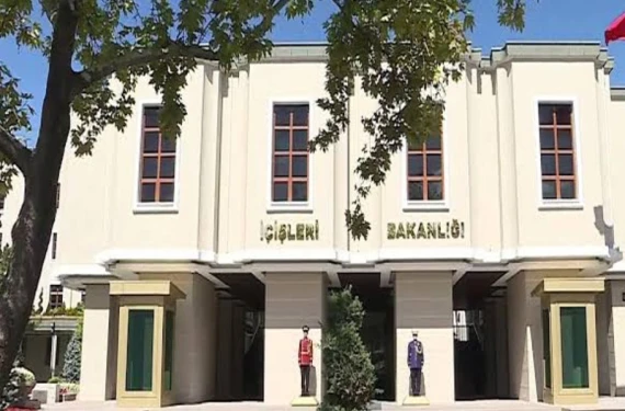 Büyükşehir Belediyesinin ilk genel sekreteriydi