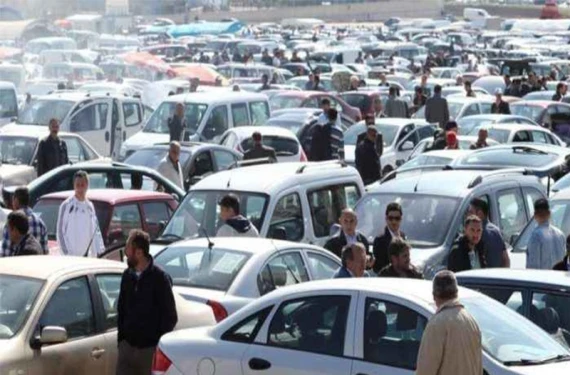 Otomobilde ilginç tablo: