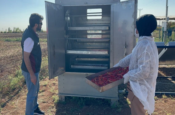 Güneş enerjili İsot Kurutma Makinası geliştirildi...