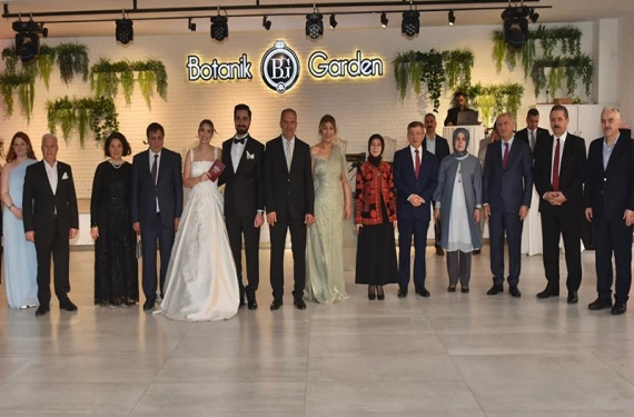 Davutoğlu ve Ala nikah şahidi