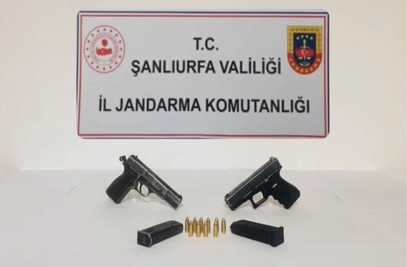 Biri yakalandı biri aranıyor